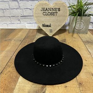 BROOKLYN HAT CO. BLACK WOOL STUDDED FLOPPY HAT